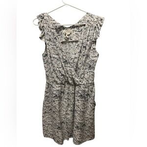 BCBGeneration pattern dress with pockets!